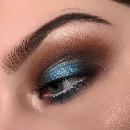 120 Eyeshadow Palette - Make Up By Ilona